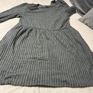 Chic Gray Ribbed Kids Dress